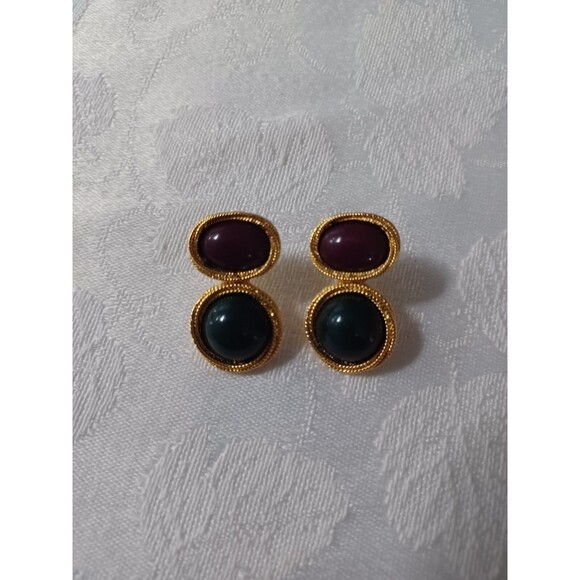 LOT OF BLACK, GOLD TONE NECKLACES, EARRINGS UNBRANDED 11 PIECES - Picture 14 of 16